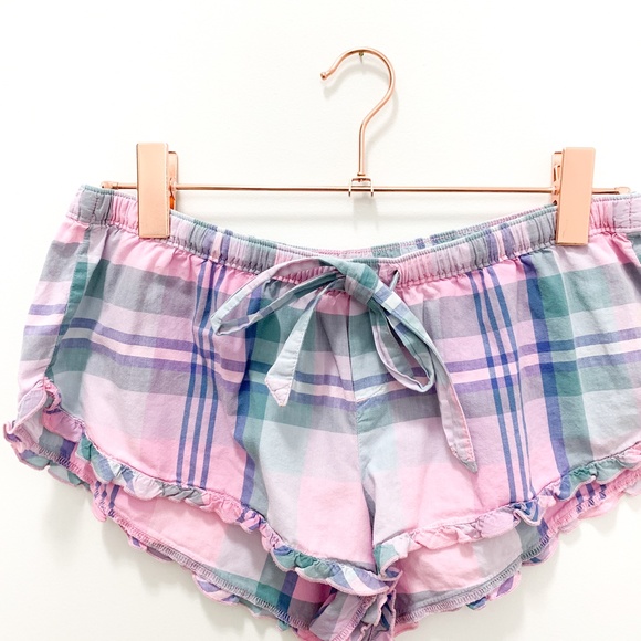 PINK AERIE PLAID SLEEP SHORTS WITH RUFFLE - Picture 3 of 6